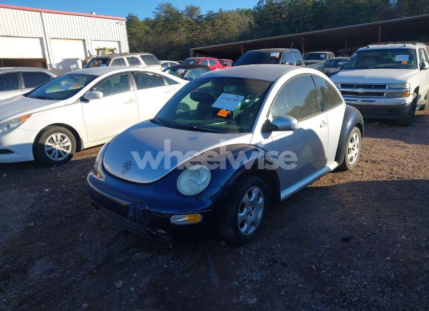 Photo 2 of 2004 Volkswagen New BEETLE GL (VIN 3VWBK31C24M405936)