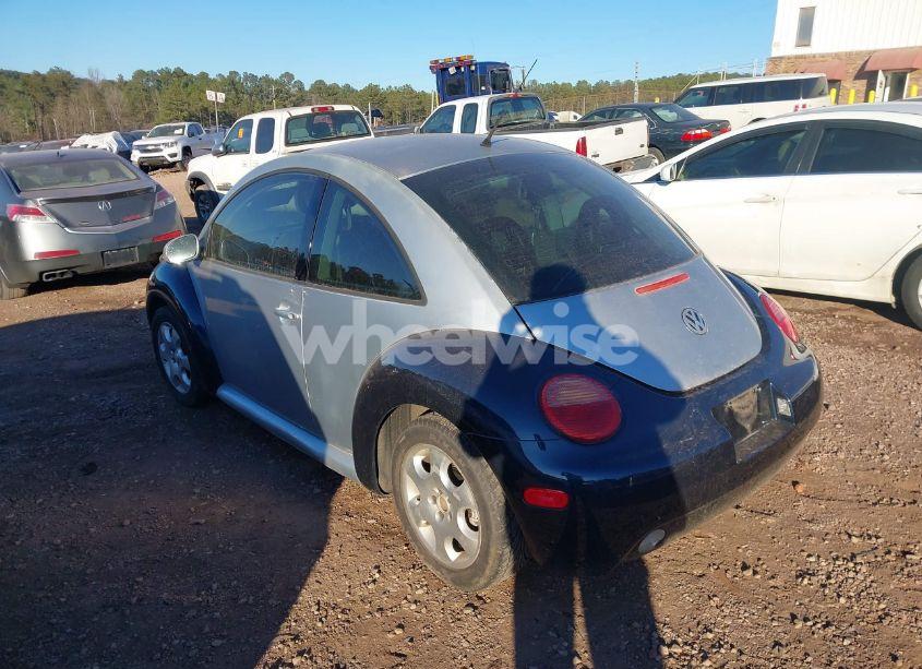 Photo 3 of 2004 Volkswagen New BEETLE GL (VIN 3VWBK31C24M405936)