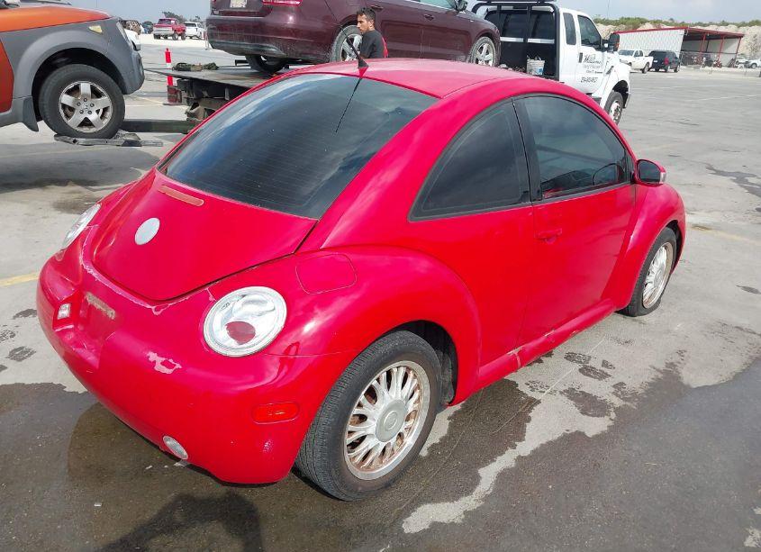 Photo 4 of 2005 Volkswagen New BEETLE GL (VIN 3VWBK31C25M414461)