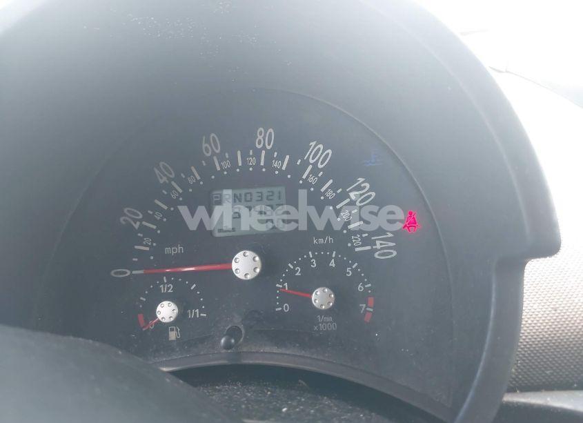 Photo 7 of 2004 Volkswagen New BEETLE GL (VIN 3VWBK31C54M412525)