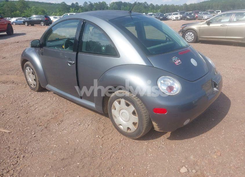 Photo 3 of 2004 Volkswagen New BEETLE GL (VIN 3VWBK31CO4M420094)