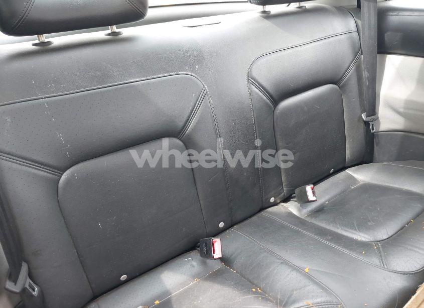 Photo 8 of 2004 Volkswagen New BEETLE GL (VIN 3VWBK31CX4M416912)