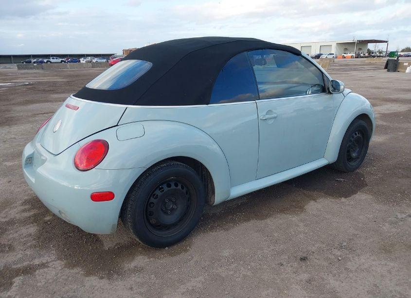 Photo 4 of 2004 Volkswagen New BEETLE GL (VIN 3VWBM31Y74M333010)