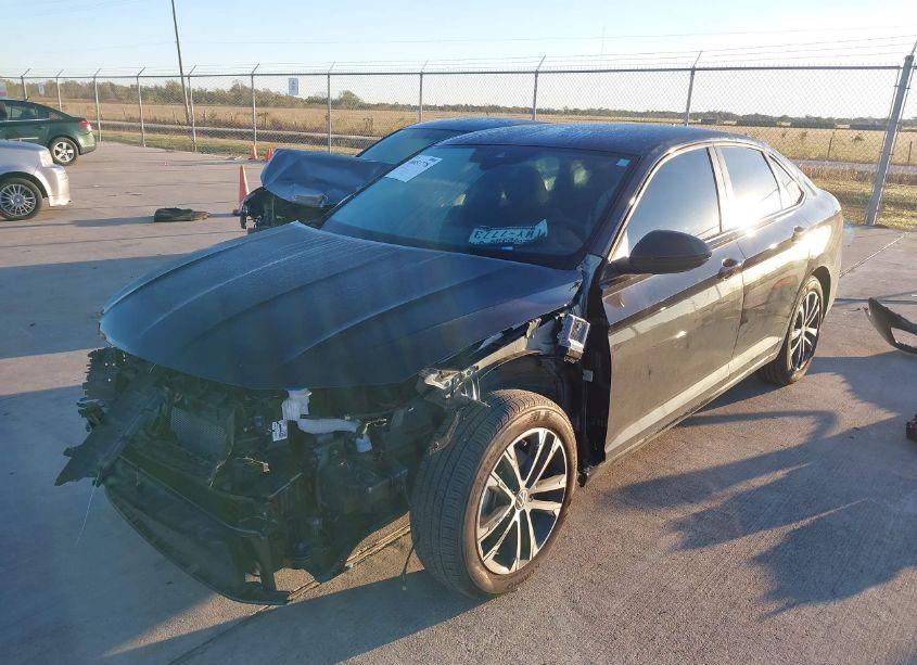 Photo 6 of 2024 Volkswagen Jetta 1.5T SPORT (VIN 3VWBM7BU0RM006524)