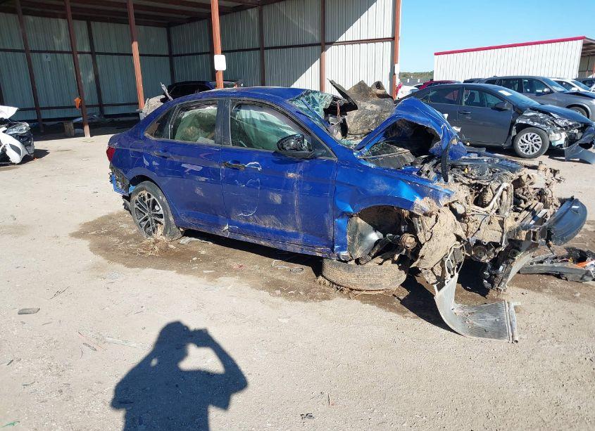 2024 Volkswagen Jetta 1.5T SPORT (VIN 3VWBM7BU0RM056579) main photo