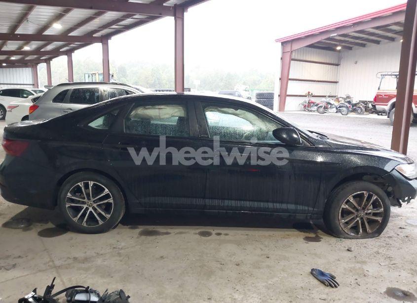 Photo 14 of 2024 Volkswagen Jetta 1.5T SPORT (VIN 3VWBM7BU1RM006645)