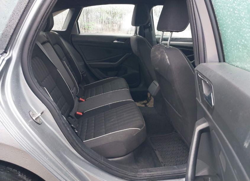 Photo 8 of 2024 Volkswagen Jetta 1.5T SPORT (VIN 3VWBM7BU2RM043154)