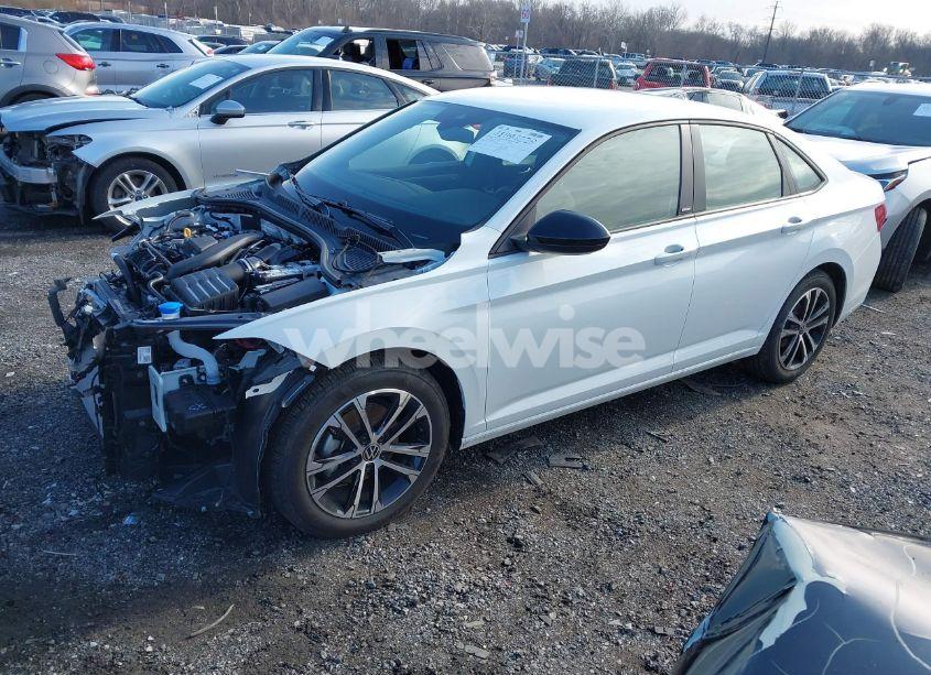 Photo 2 of 2024 Volkswagen Jetta 1.5T SPORT (VIN 3VWBM7BU2RM089731)