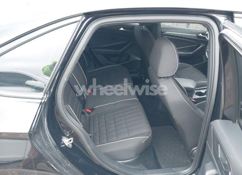 Photo 8 of 2022 Volkswagen Jetta 1.5T SPORT (VIN 3VWBM7BU3NM027393)