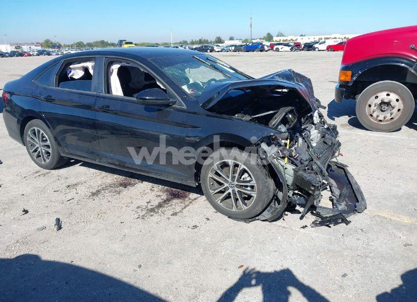 2024 Volkswagen Jetta 1.5T SPORT (VIN 3VWBM7BU3RM021955) main photo