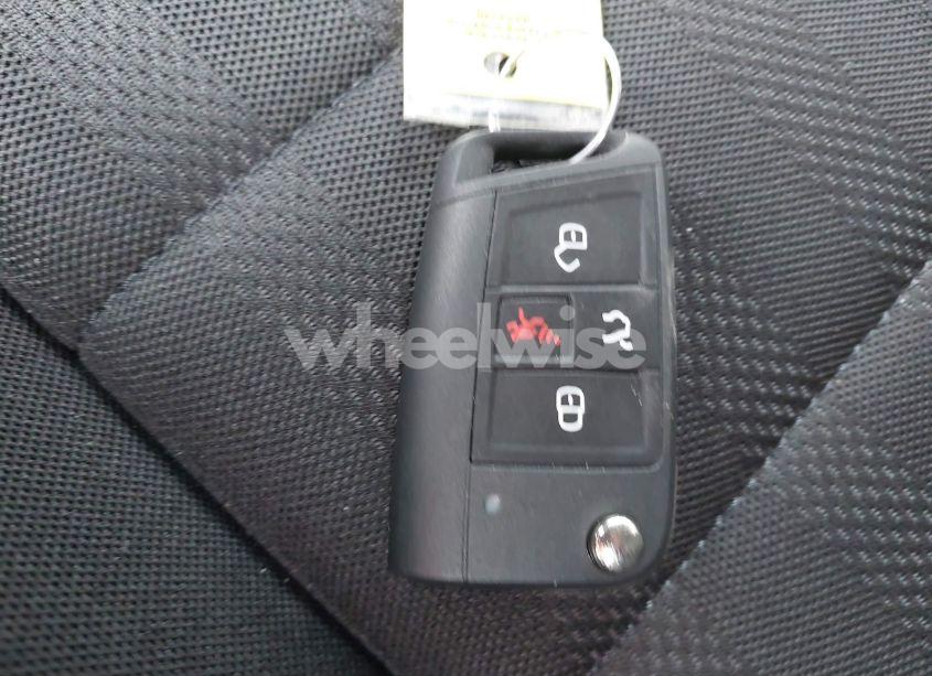 Photo 11 of 2024 Volkswagen Jetta 1.5T SPORT (VIN 3VWBM7BU4RM040241)