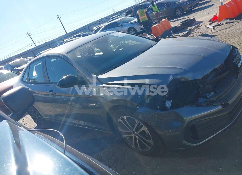 Photo 13 of 2024 Volkswagen Jetta 1.5T SPORT (VIN 3VWBM7BU4RM077497)