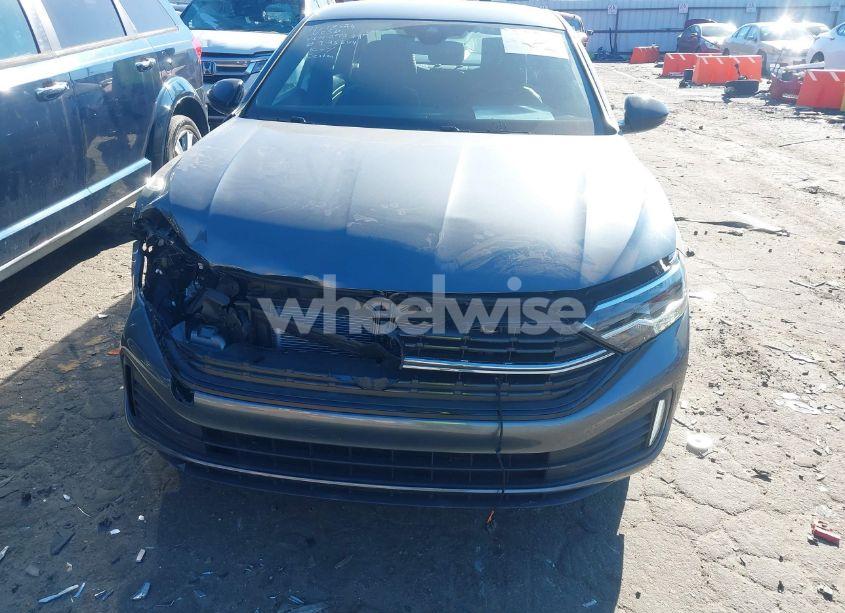 Photo 6 of 2024 Volkswagen Jetta 1.5T SPORT (VIN 3VWBM7BU4RM077497)