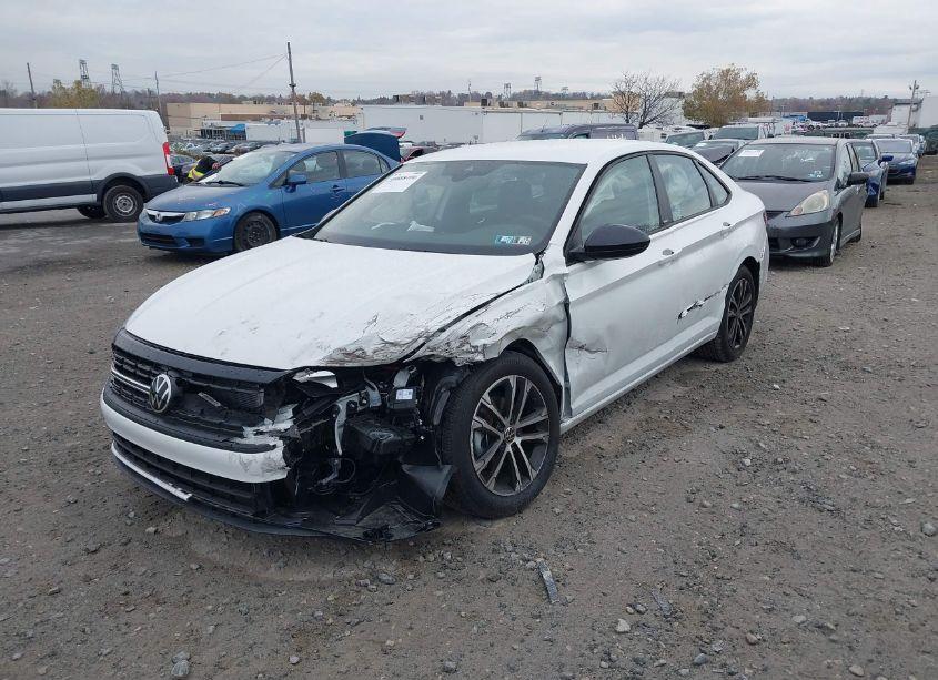 Photo 6 of 2024 Volkswagen Jetta 1.5T SPORT (VIN 3VWBM7BU5RM038143)