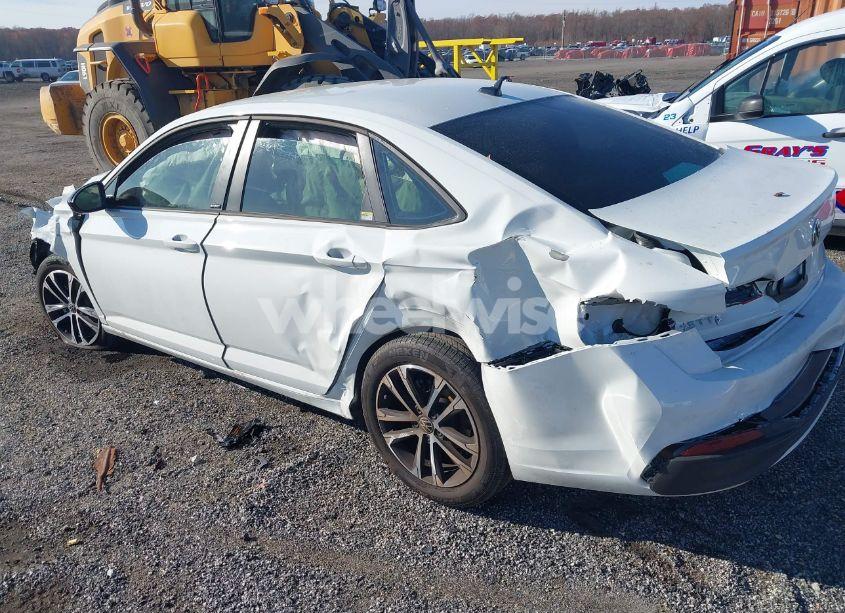 Photo 3 of 2024 Volkswagen Jetta 1.5T SPORT (VIN 3VWBM7BU5RM091084)