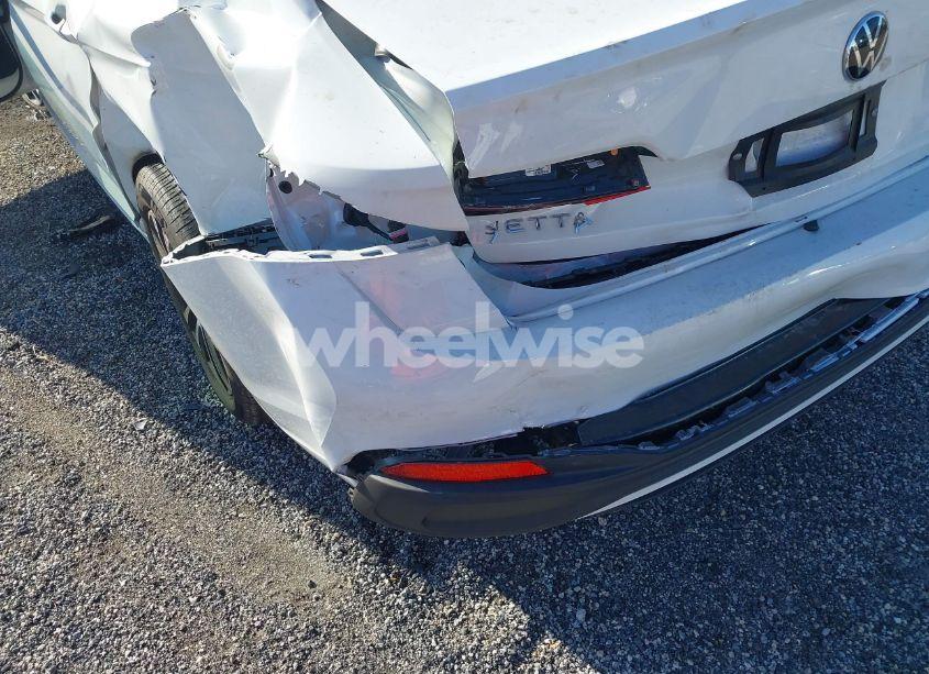 Photo 6 of 2024 Volkswagen Jetta 1.5T SPORT (VIN 3VWBM7BU5RM091084)