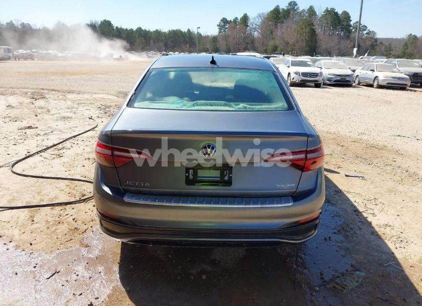 Photo 15 of 2024 Volkswagen Jetta 1.5T SPORT (VIN 3VWBM7BU6RM054500)