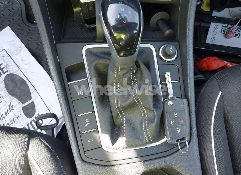 Photo 11 of 2024 Volkswagen Jetta 1.5T SPORT (VIN 3VWBM7BU6RM083947)