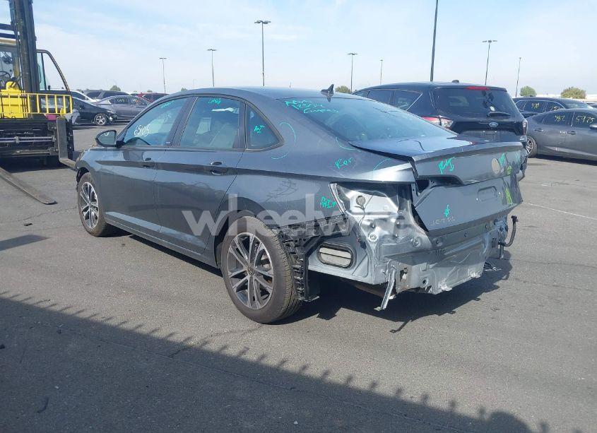 Photo 3 of 2024 Volkswagen Jetta 1.5T SPORT (VIN 3VWBM7BU6RM083947)