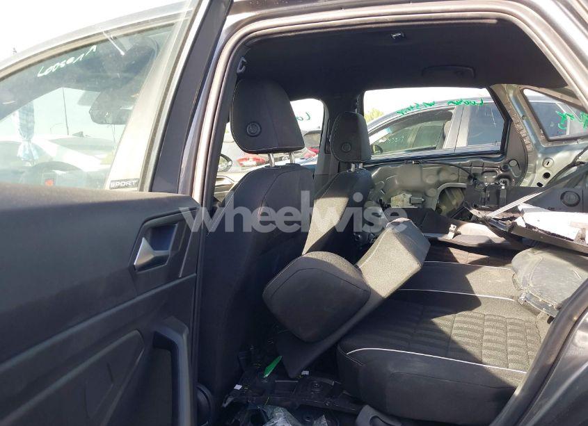 Photo 8 of 2024 Volkswagen Jetta 1.5T SPORT (VIN 3VWBM7BU6RM083947)