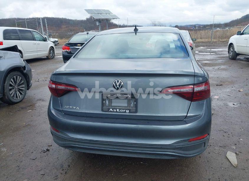 Photo 16 of 2024 Volkswagen Jetta 1.5T SPORT (VIN 3VWBM7BU7RM083570)