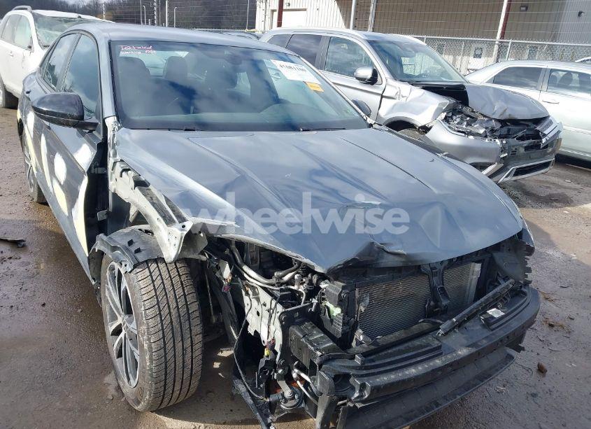 Photo 6 of 2024 Volkswagen Jetta 1.5T SPORT (VIN 3VWBM7BU7RM083570)