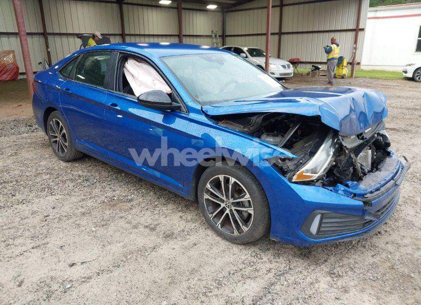 2022 Volkswagen Jetta 1.5T SPORT (VIN 3VWBM7BU8NM026837) main photo