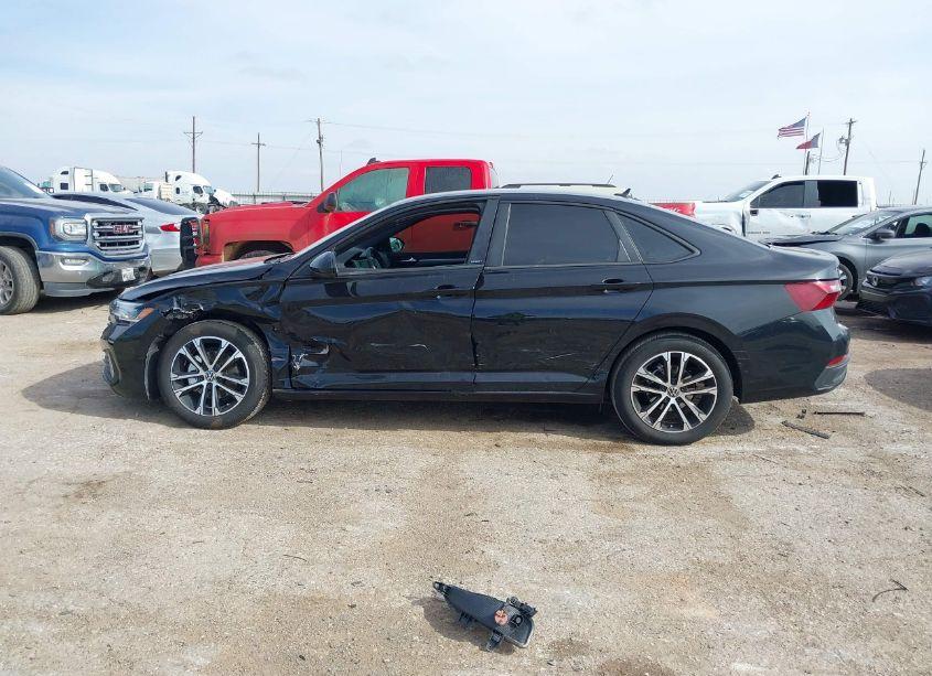 Photo 14 of 2024 Volkswagen Jetta 1.5T SPORT (VIN 3VWBM7BU8RM034314)