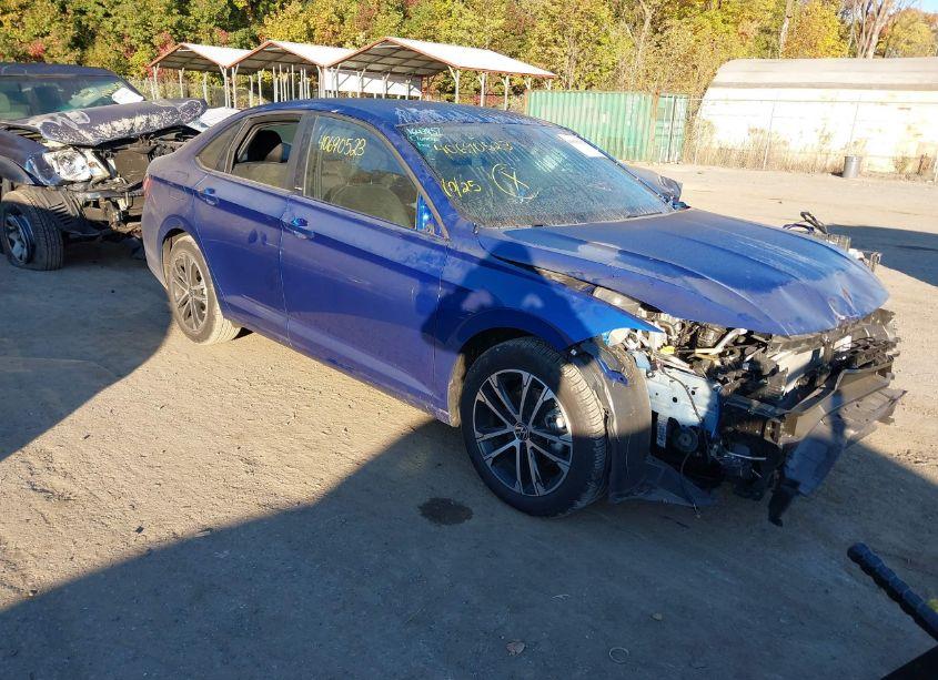 2024 Volkswagen Jetta 1.5T SPORT (VIN 3VWBM7BU9RM065362) main photo