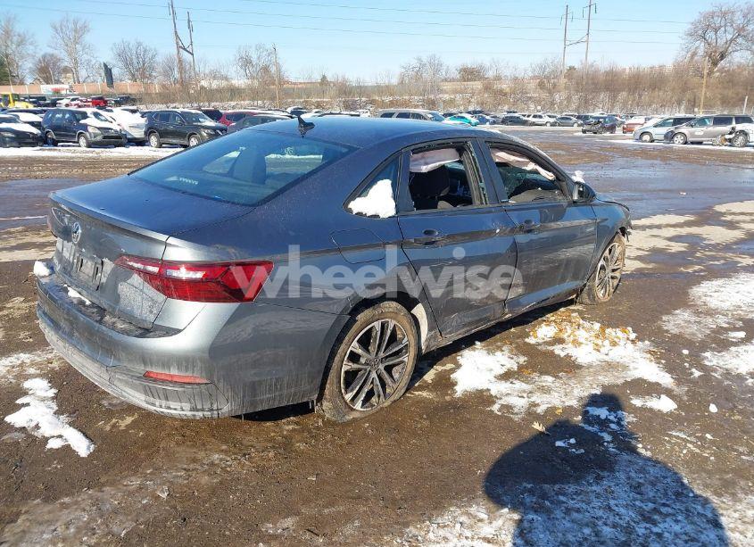 Photo 19 of 2024 Volkswagen Jetta 1.5T SPORT (VIN 3VWBM7BUXRM009088)