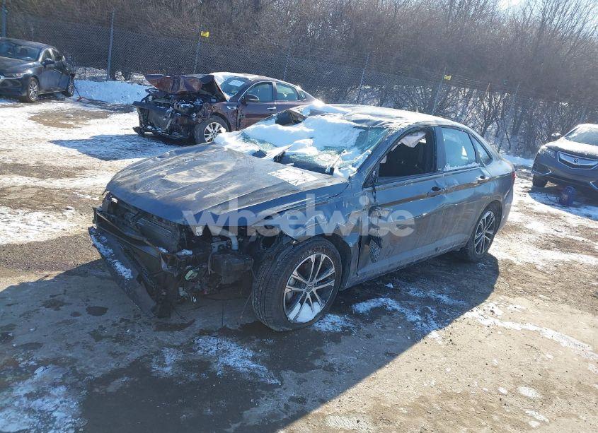 Photo 2 of 2024 Volkswagen Jetta 1.5T SPORT (VIN 3VWBM7BUXRM009088)