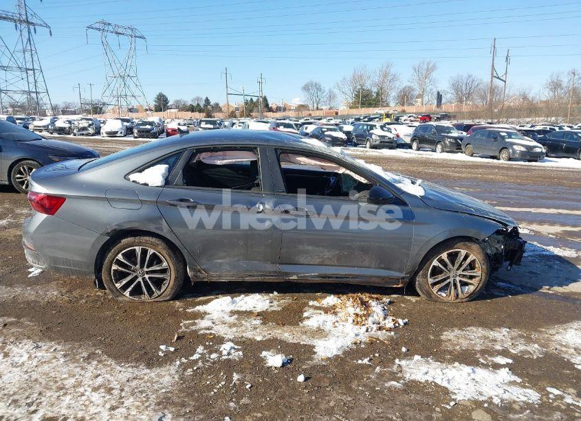 Photo 20 of 2024 Volkswagen Jetta 1.5T SPORT (VIN 3VWBM7BUXRM009088)