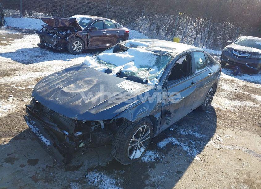 Photo 6 of 2024 Volkswagen Jetta 1.5T SPORT (VIN 3VWBM7BUXRM009088)