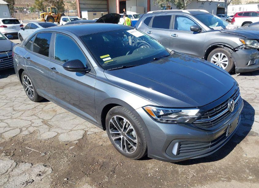 2024 Volkswagen Jetta 1.5T SPORT (VIN 3VWBM7BUXRM089217) main photo