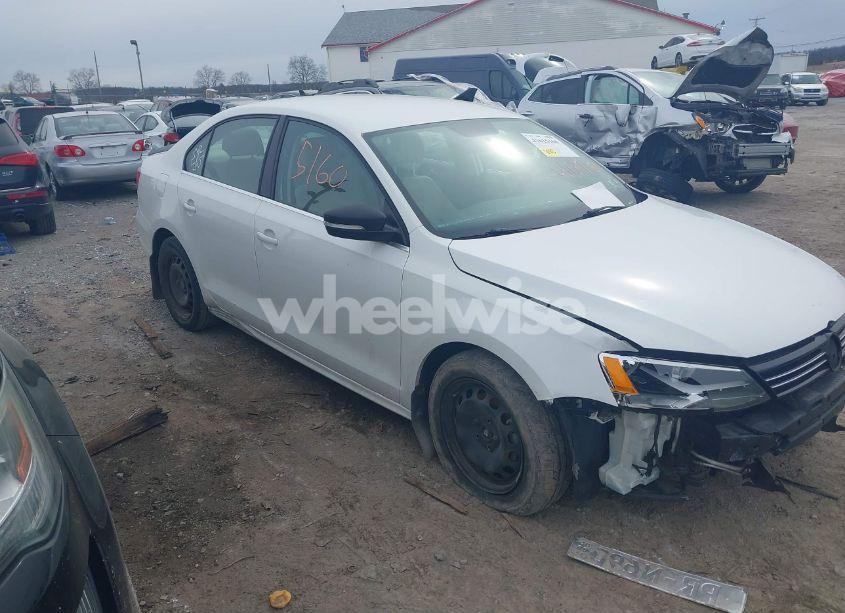 Photo 13 of 2013 Volkswagen Jetta 2.5L SE (VIN 3VWBP7AJ0DM415159)