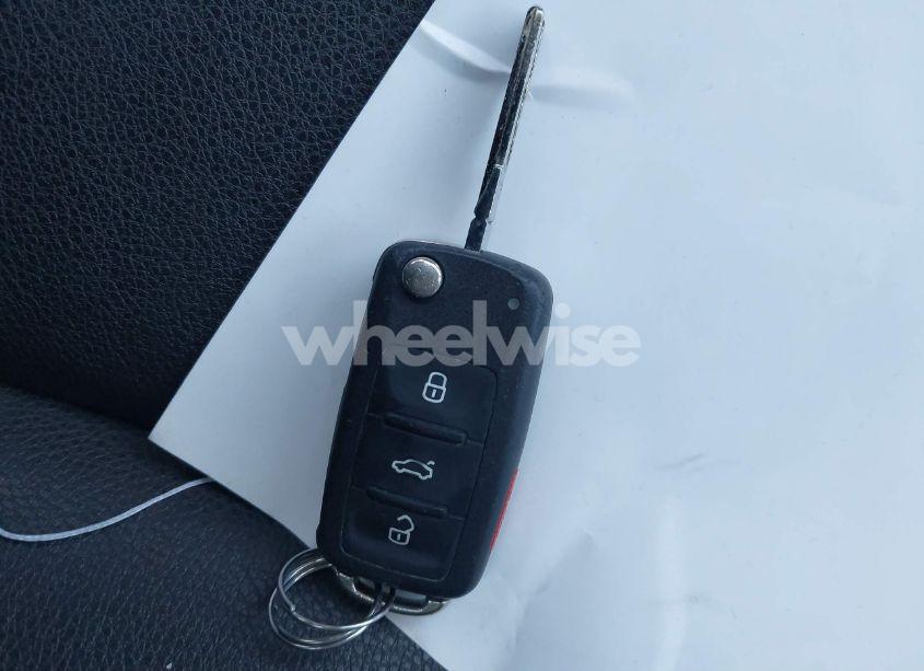 Photo 11 of 2012 Volkswagen Jetta 2.5L SE (VIN 3VWBP7AJ3CM338852)