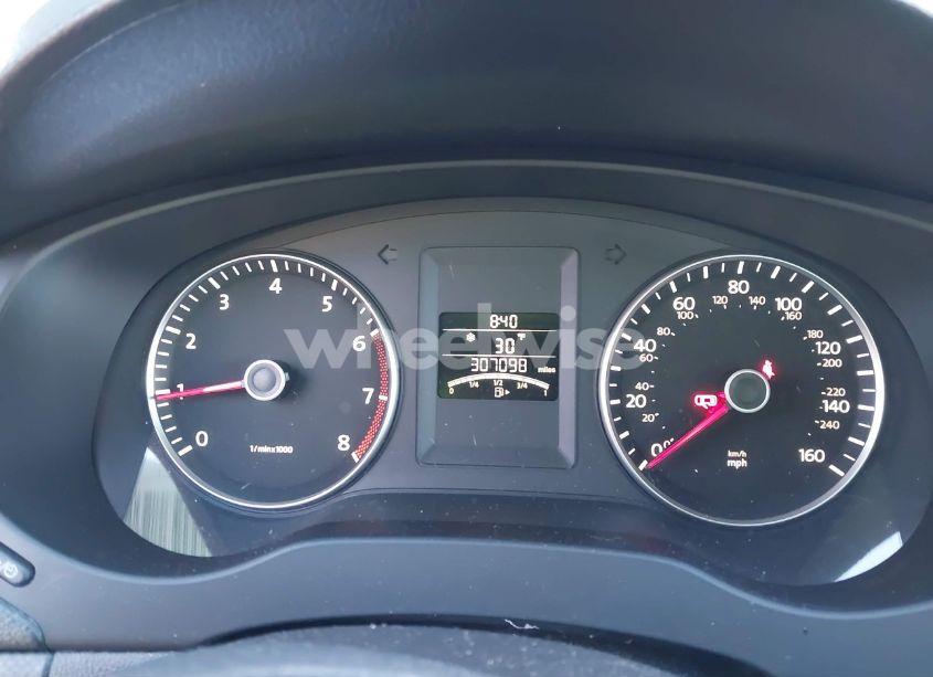 Photo 7 of 2012 Volkswagen Jetta 2.5L SE (VIN 3VWBP7AJ3CM338852)