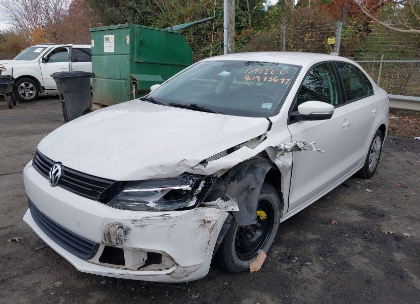 Photo 2 of 2012 Volkswagen Jetta 2.5L SE (VIN 3VWBP7AJ3CM359331)