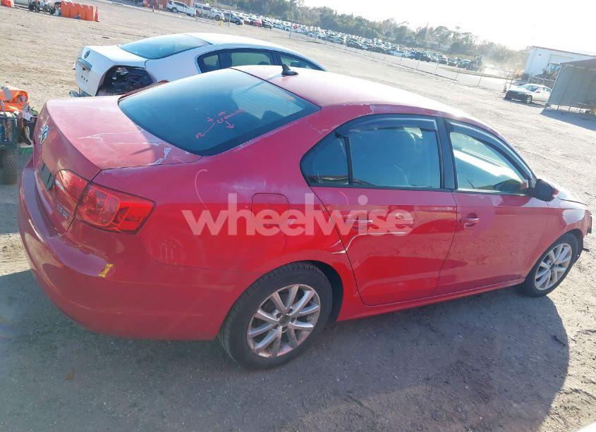 Photo 13 of 2012 Volkswagen Jetta 2.5L SE (VIN 3VWBP7AJ5CM328386)