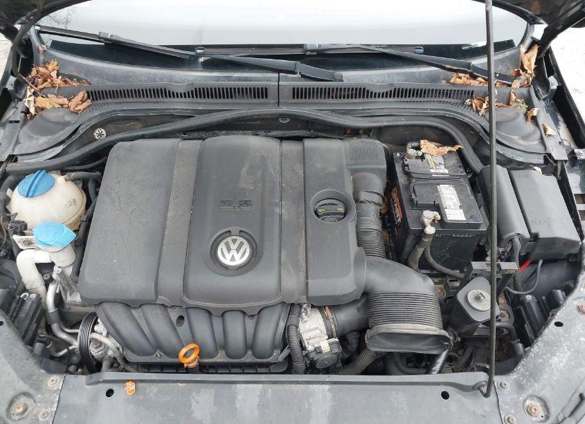 Photo 10 of 2012 Volkswagen Jetta 2.5L SE (VIN 3VWBP7AJ5CM427564)
