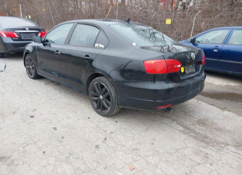 Photo 3 of 2012 Volkswagen Jetta 2.5L SE (VIN 3VWBP7AJ5CM427564)