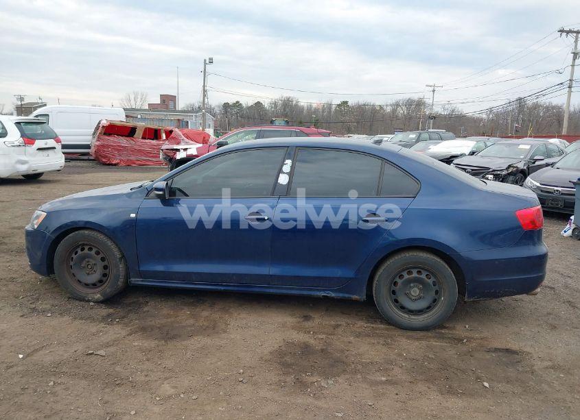 Photo 12 of 2012 Volkswagen Jetta 2.5L SE (VIN 3VWBP7AJ7CM041809)