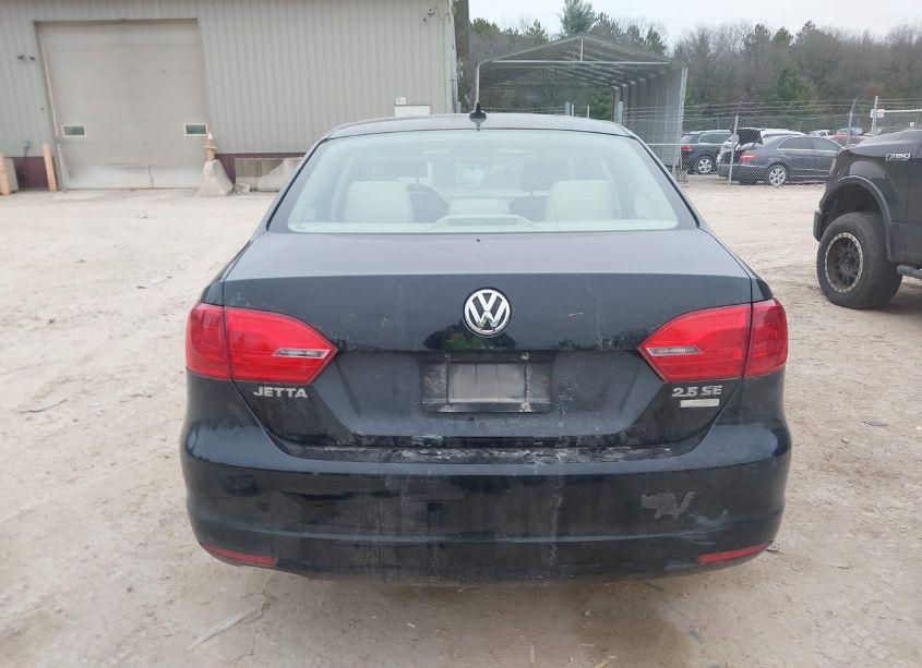 Photo 16 of 2013 Volkswagen Jetta 2.5L SE (VIN 3VWBP7AJ7DM445128)