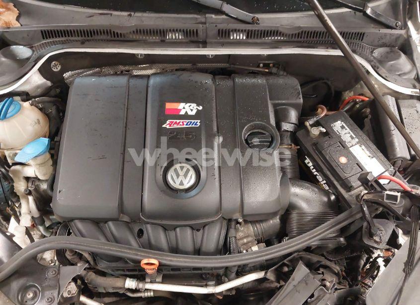 Photo 10 of 2012 Volkswagen Jetta 2.5L SE (VIN 3VWBP7AJ9CM342419)
