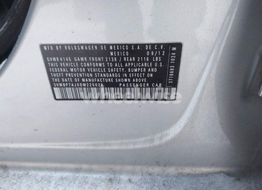 Photo 9 of 2013 Volkswagen Jetta 2.5L SE (VIN 3VWBP7AJXDM225028)