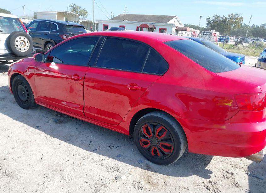 Photo 6 of 2011 Volkswagen Jetta 2.5L SE (VIN 3VWBX7AJ2BM099762)