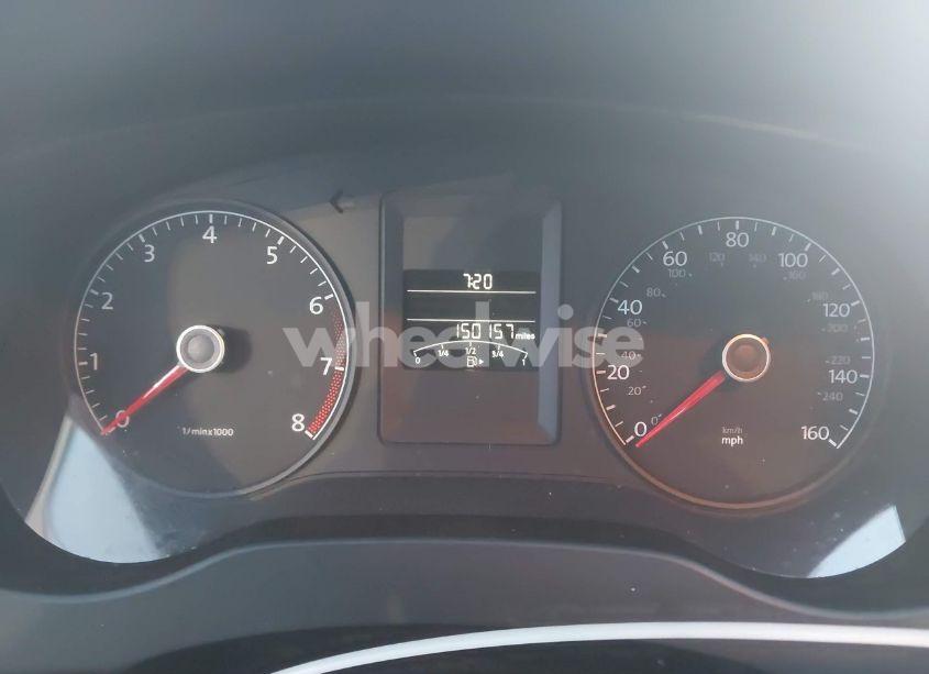 Photo 7 of 2011 Volkswagen Jetta 2.5L SE (VIN 3VWBX7AJ2BM108055)