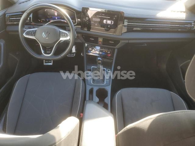 Photo 11 of 2025 VOLKSWAGEN JETTA SPORT (VIN 3VWBX7BU1SM031669)