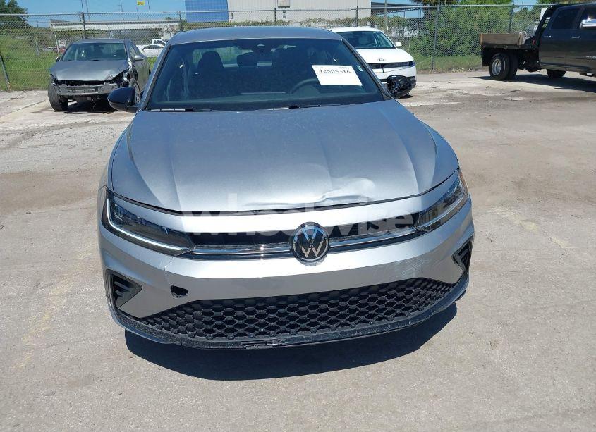 Photo 6 of 2025 Volkswagen Jetta 1.5T SPORT (VIN 3VWBX7BU1SM042655)