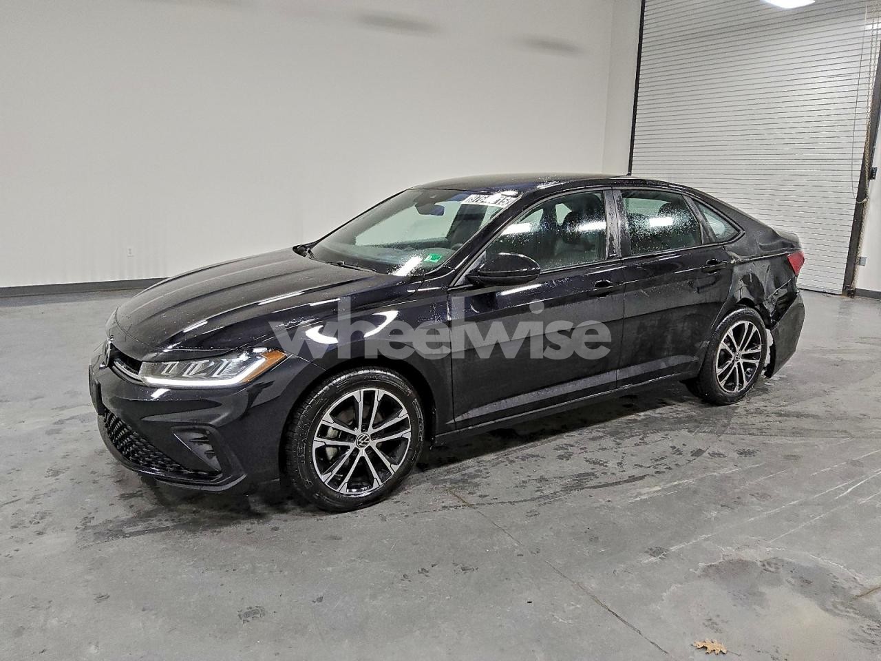 2025 VOLKSWAGEN JETTA SPORT (VIN 3VWBX7BU2SM040168) main photo